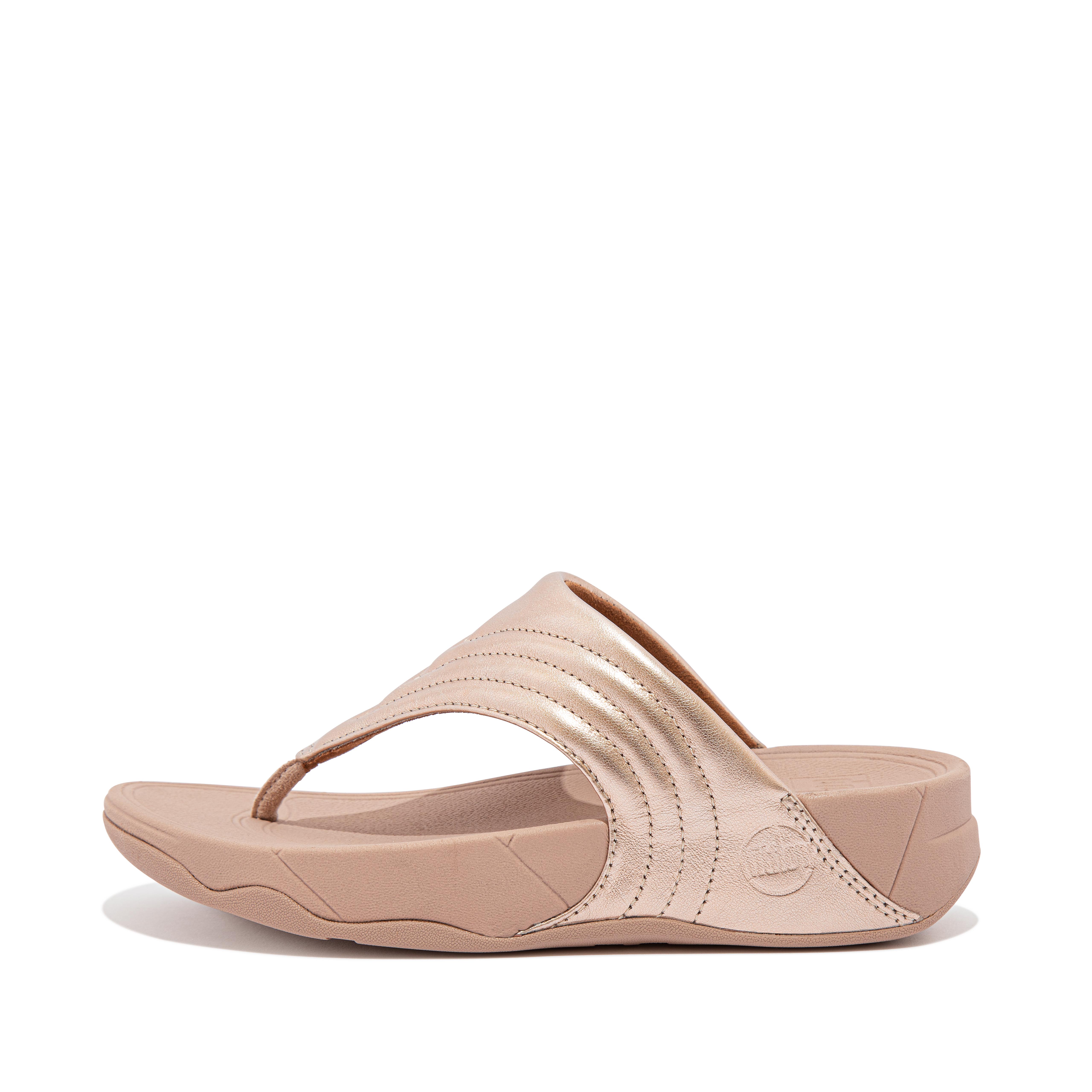 Fitflop Skinnsandaler Med Tåstolper I Rosegull Walkstar