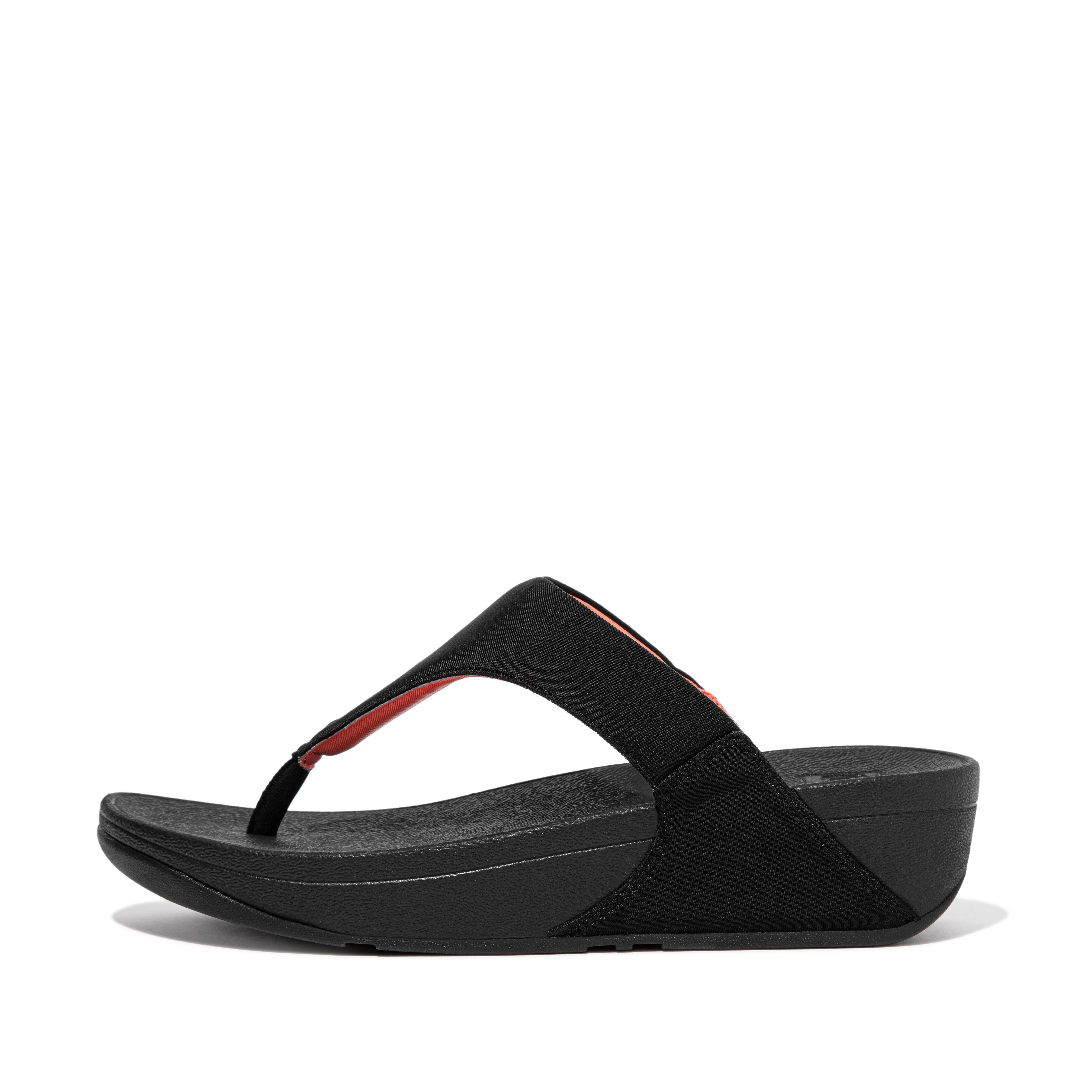 Fitflop Vannavstøtende Sandaler Med Tåstolper Svart-solskinnskorall